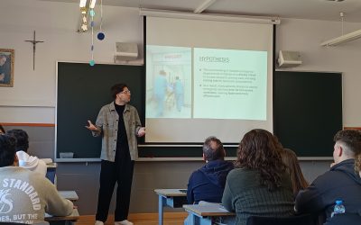 EXPOSICIONS TREBALL RECERCA